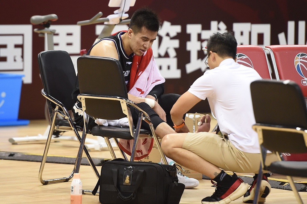 山西队险胜勇士，郭艾伦刷新纪录