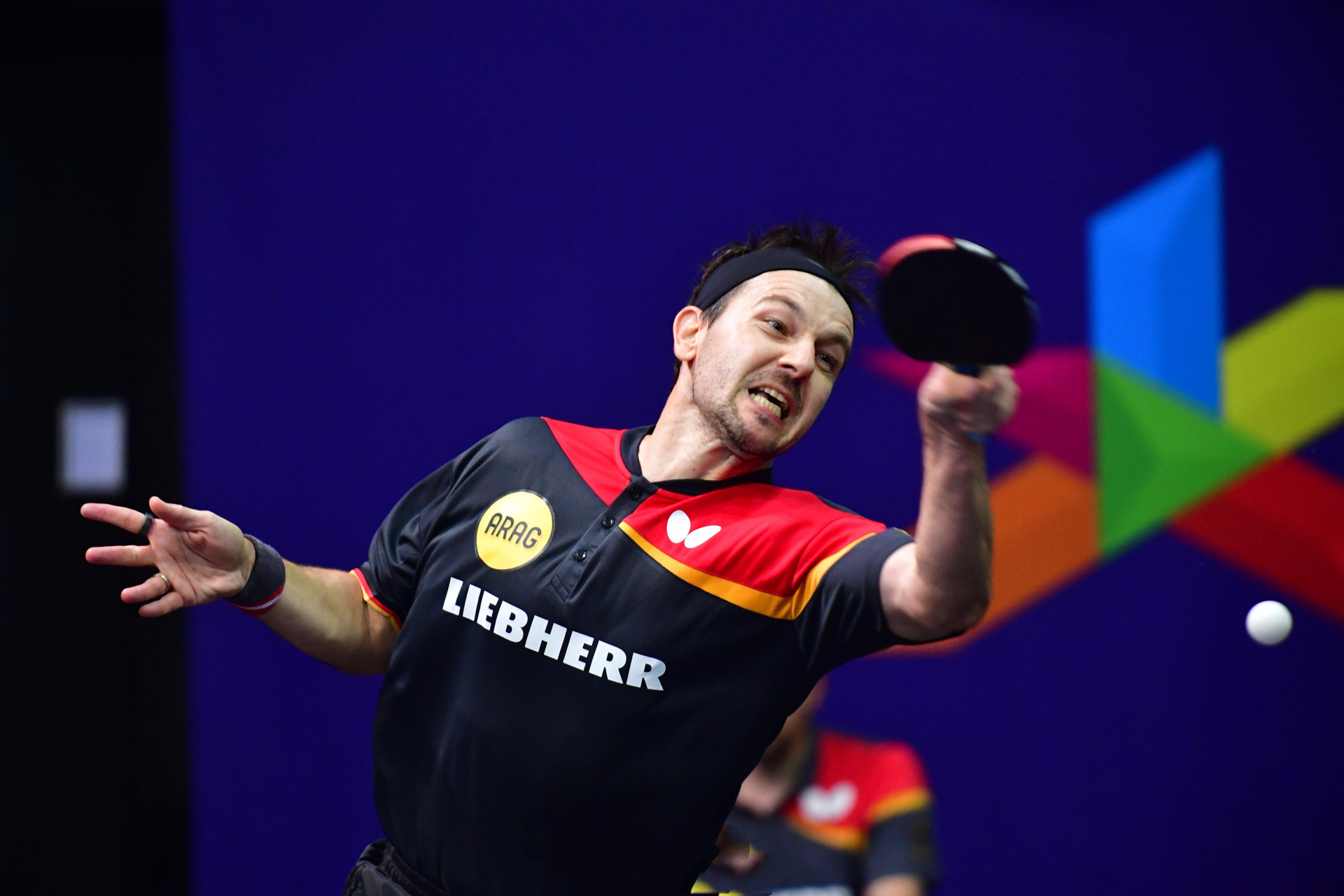 德国队险胜波兰队，波尔惊艳四座