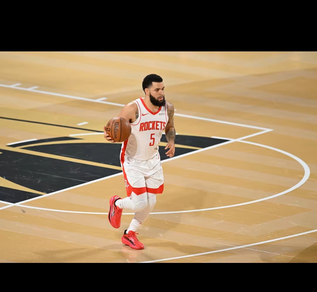 包含火箭翻盘山西队，范弗利特高光表现的词条