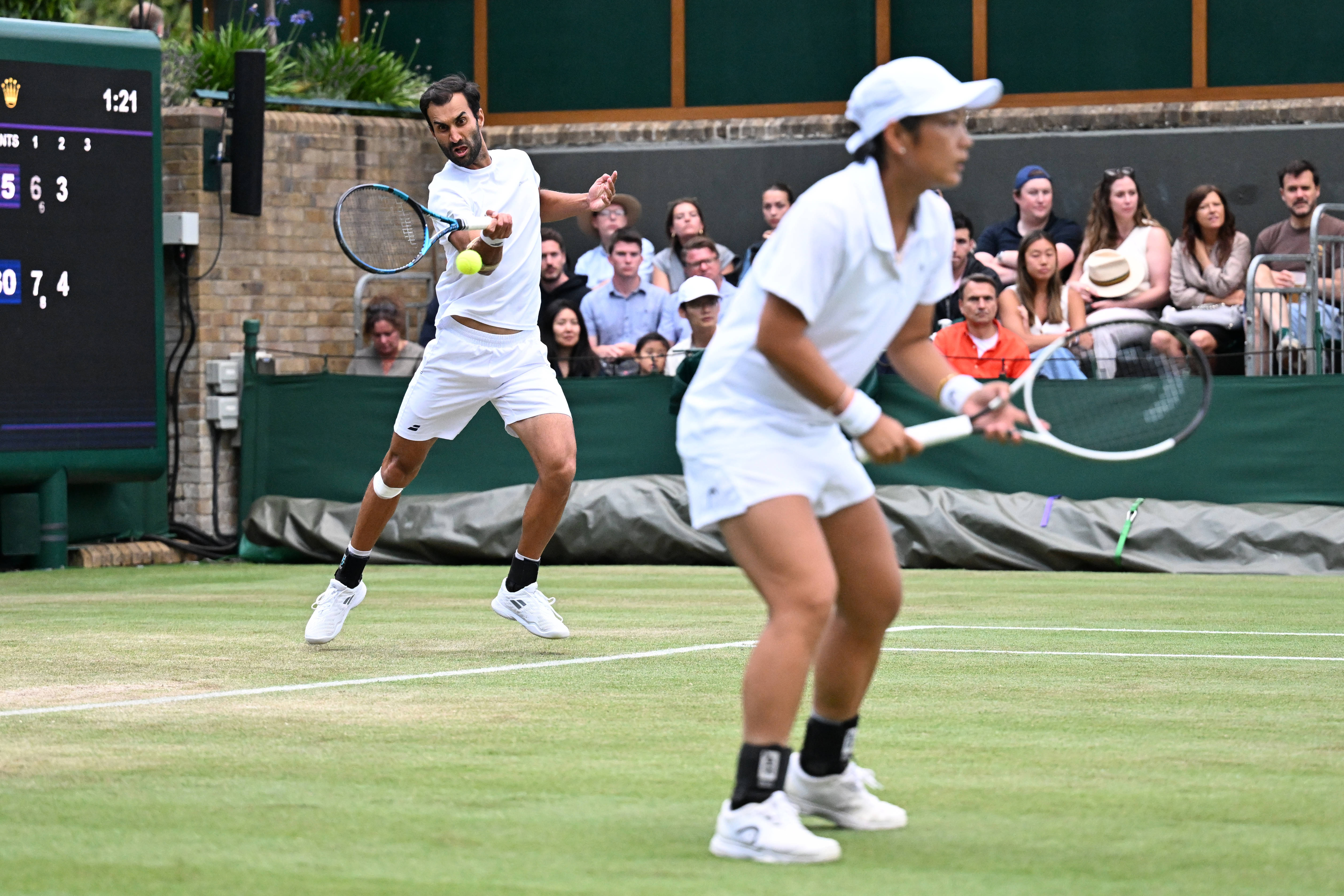 开云体育app-蒙特卡洛大师赛轻取温网，穆雷刷新纪录