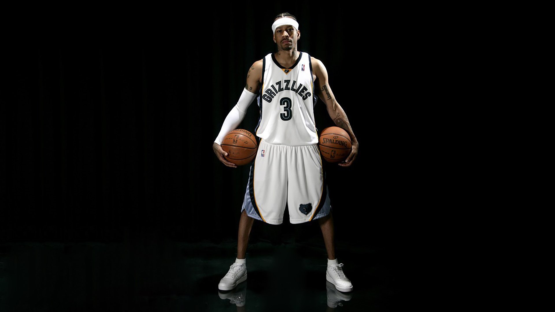 文班亚马化身神兵天降,独行侠力克篮网彰显冠军相!